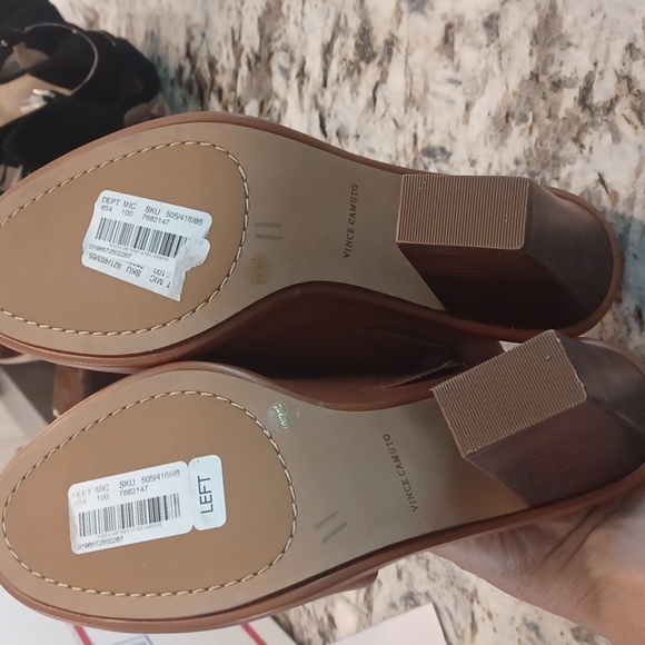 Vince Camuto  the Fissana Leather Asymmetrical Block Heel Slide Sandals NEW - Picture 5 of 6